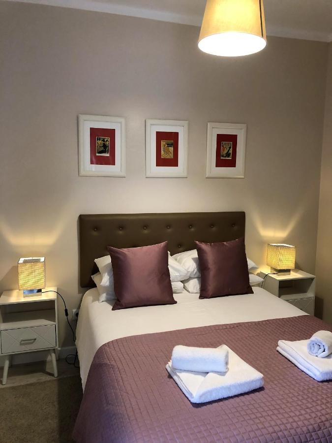 The Capital Boutique B&B Peniche Esterno foto